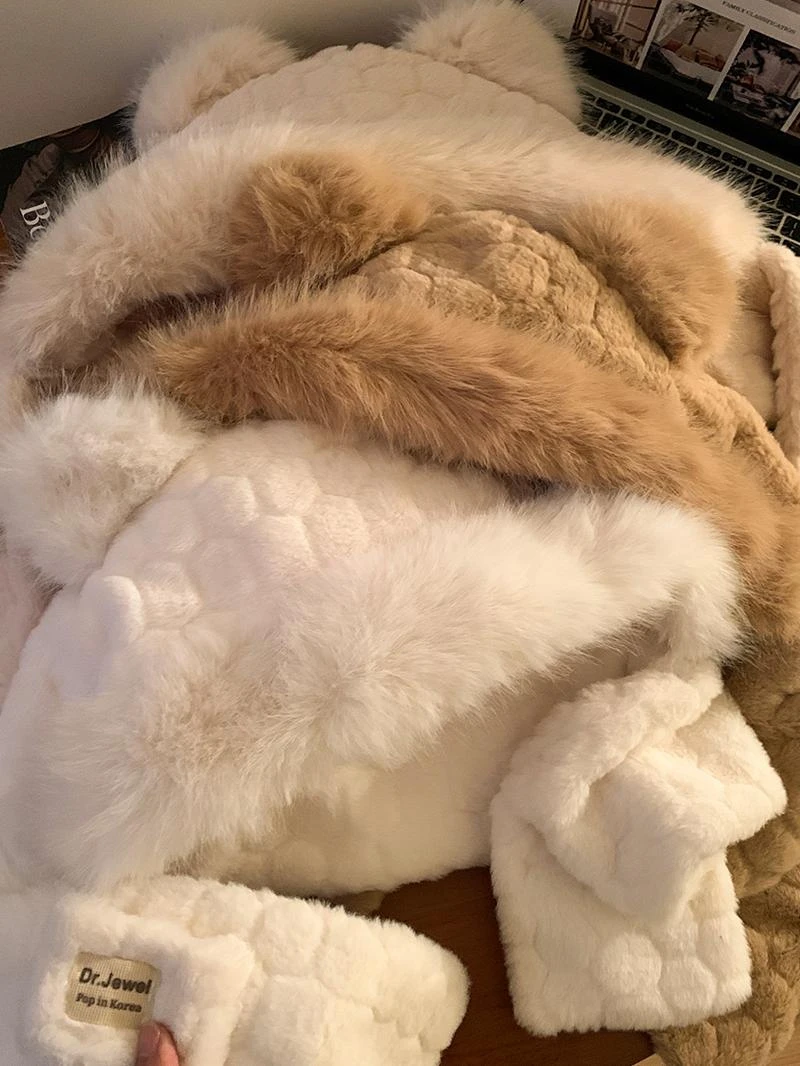 小熊耳朵毛绒帽子围巾一体女冬季可爱显脸小护耳帽加厚保暖雷锋帽