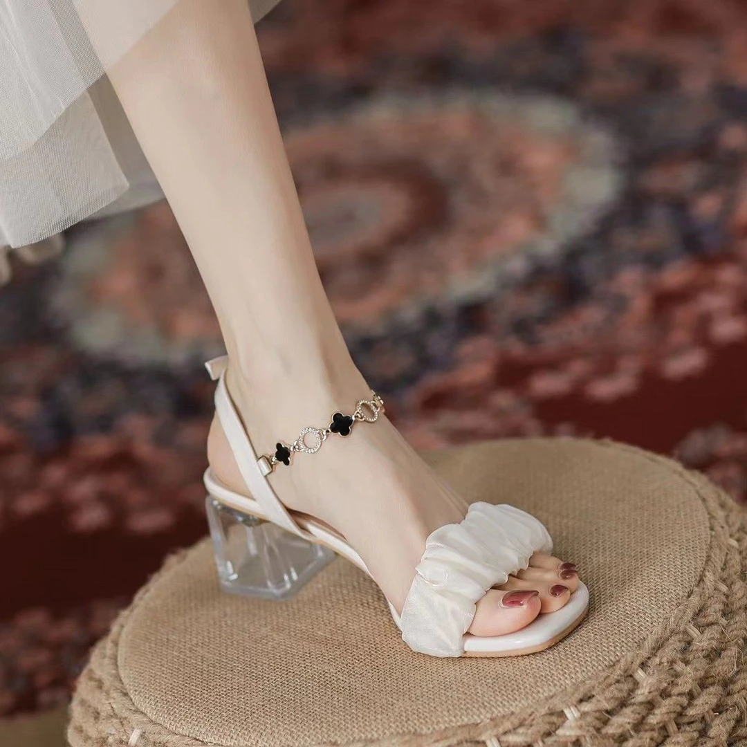 凉鞋夏季新款粗跟凉鞋女一字带小个子白色绝美气质仙女高跟鞋z