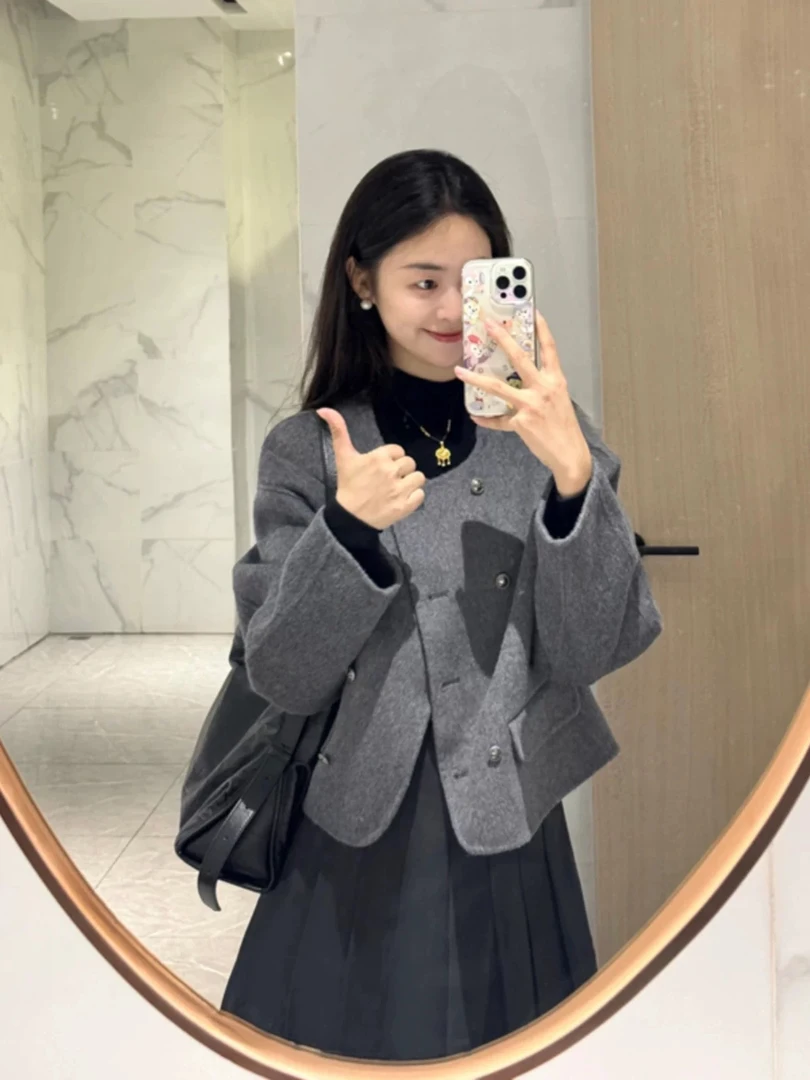 灰色呢子大衣女2024年秋冬季新款毛呢外套高级感小个子赫本风短款