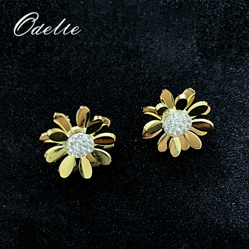 odelle/奥蒂莉 钛钢合成锆石耳饰 新款小雏菊花朵女气质简约耳钉