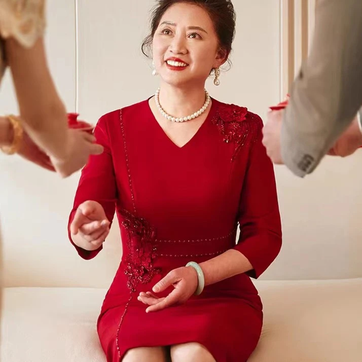 婚礼婆婆喜妈妈晚礼服婚宴高档高端礼服大气洋气旗袍改良连衣裙