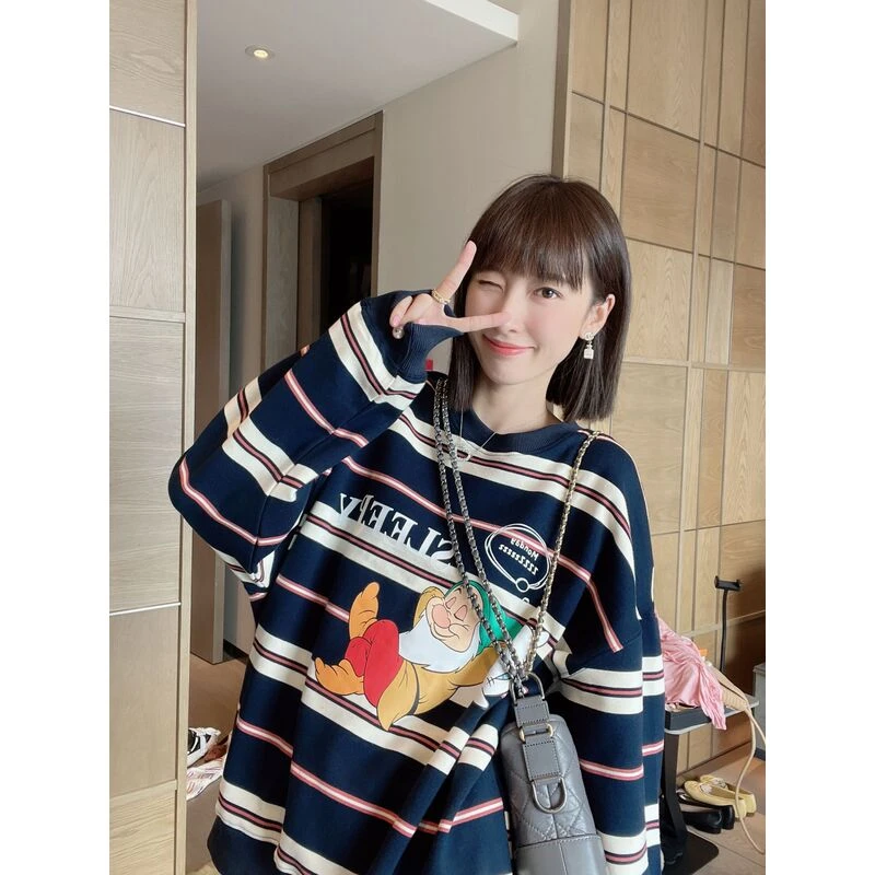 ◆张静芝 好可爱卡通减龄字母洋气撞色条纹女生卫衣