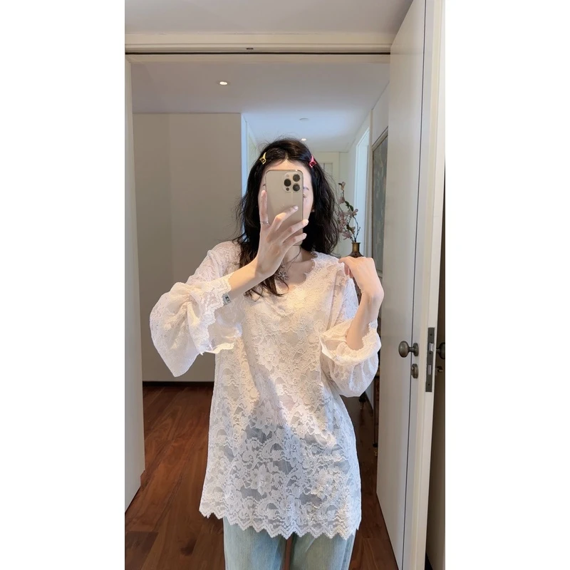 【张静芝】时尚慵懒风睫毛蕾丝V领镂空宽松洋气上衣