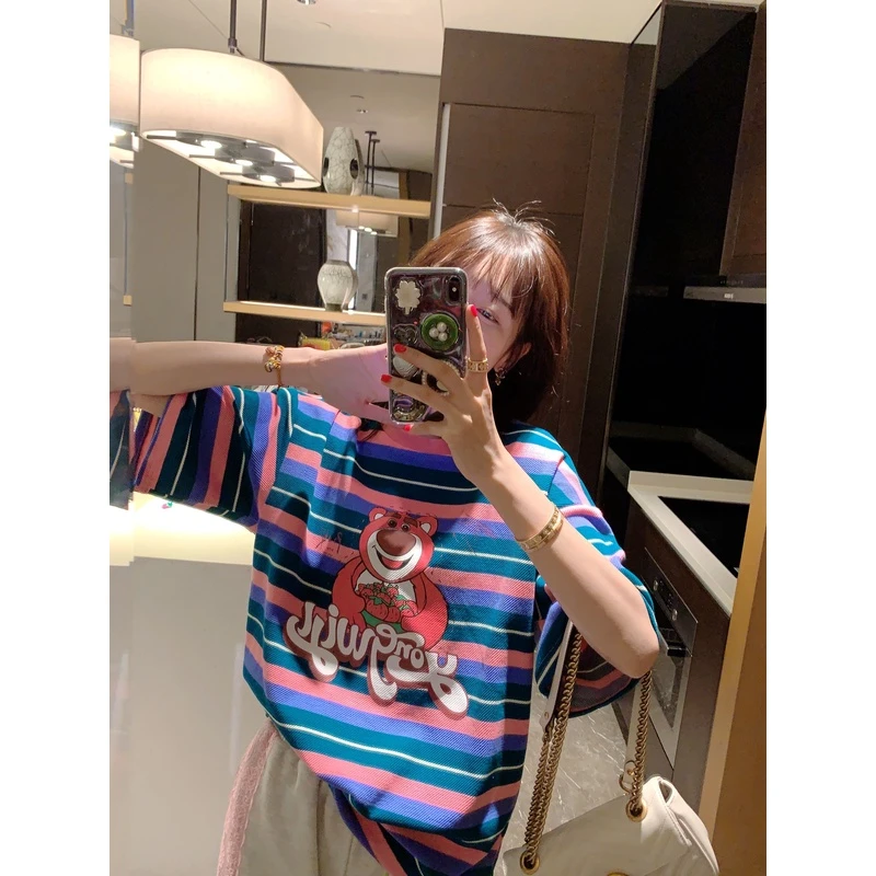 ◆张静芝 撞色彩宽条做旧卡通小熊印花减龄百搭短袖T恤
