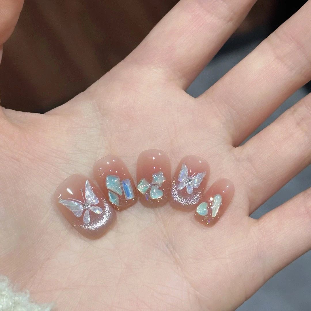 买二送一【幻蝶】孤品·日常百搭显白温柔风婚甲镭射幻彩蝴蝶美甲