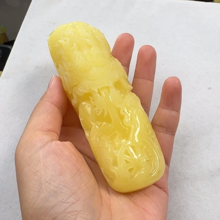 蜜蜡珠宝奇石未镶嵌