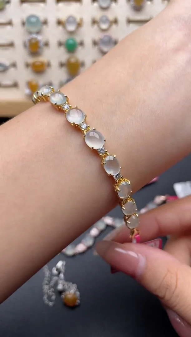 【闪购商品】翡翠戒指银S925镶嵌一物一证一礼盒