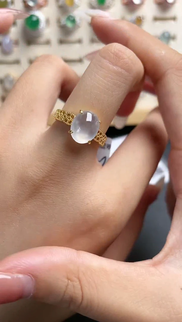 【闪购商品】翡翠戒指银S925镶嵌一物一证一礼盒