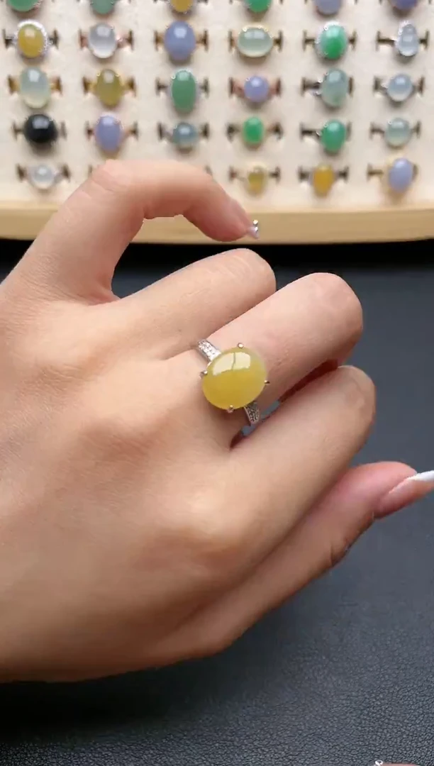 【闪购商品】翡翠戒指银S925镶嵌一物一证一礼盒