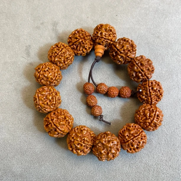 天然大金刚菩提手串尼泊尔文玩佛珠盘玩饰品