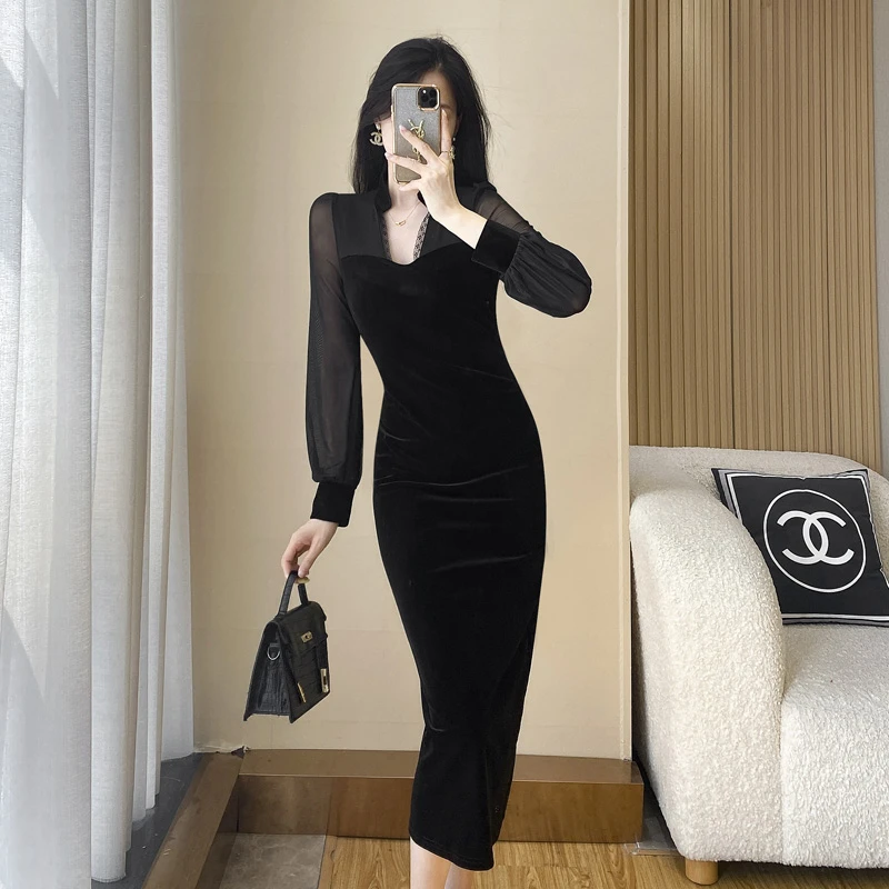 法式气质高级感丝绒小黑裙秋款连衣裙名媛高端女装修身包臀裙子