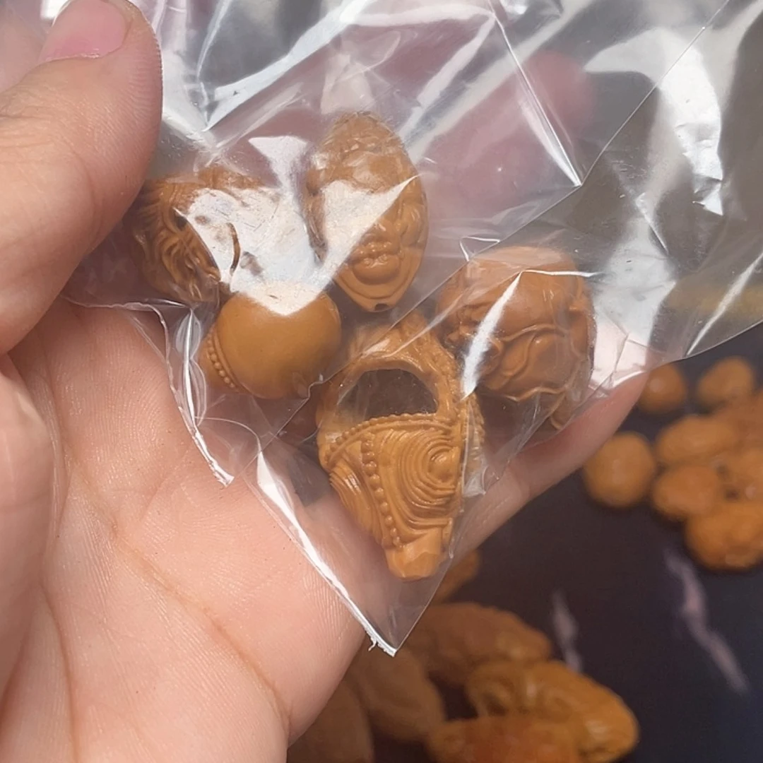 【闪购商品】橄榄核核雕净****珠