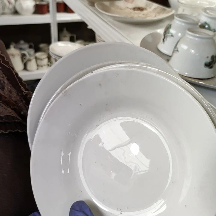 紫砂茶壶盘子碗茶壶啥都有