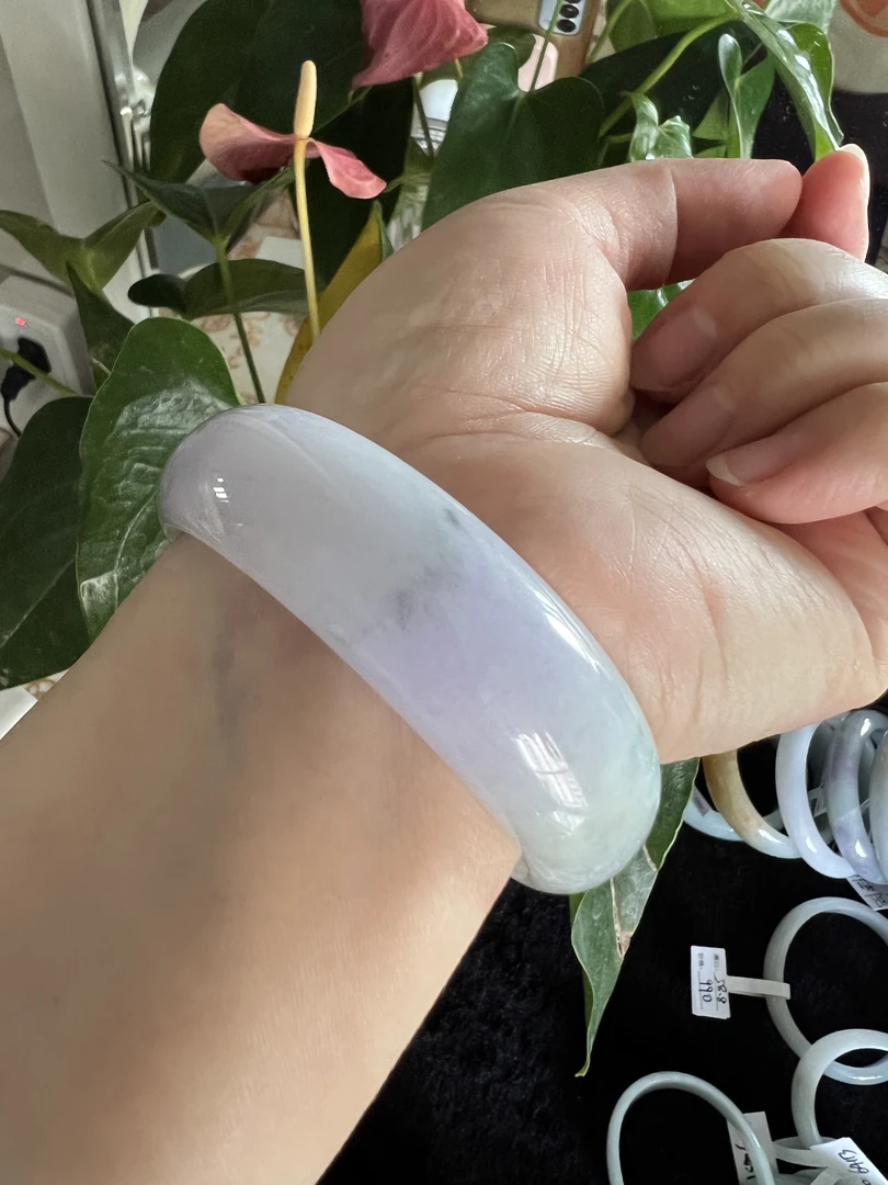 天然A货翡翠手镯紫罗兰飘花手镯圈口57.6