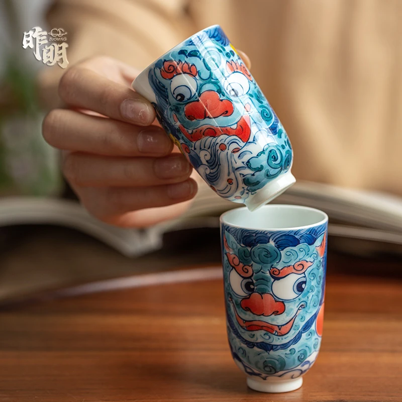 昨明陶瓷手绘醒狮闻香杯茶杯主人杯聚香品茗杯直口创意现代国潮风