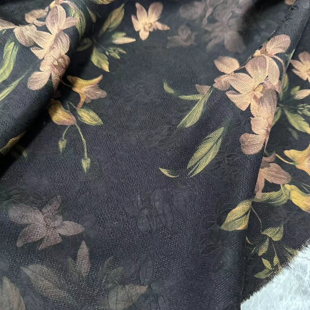 百合花桑蚕丝114幅宽红云纱花萝香云纱28姆米一经裁剪不支持退换