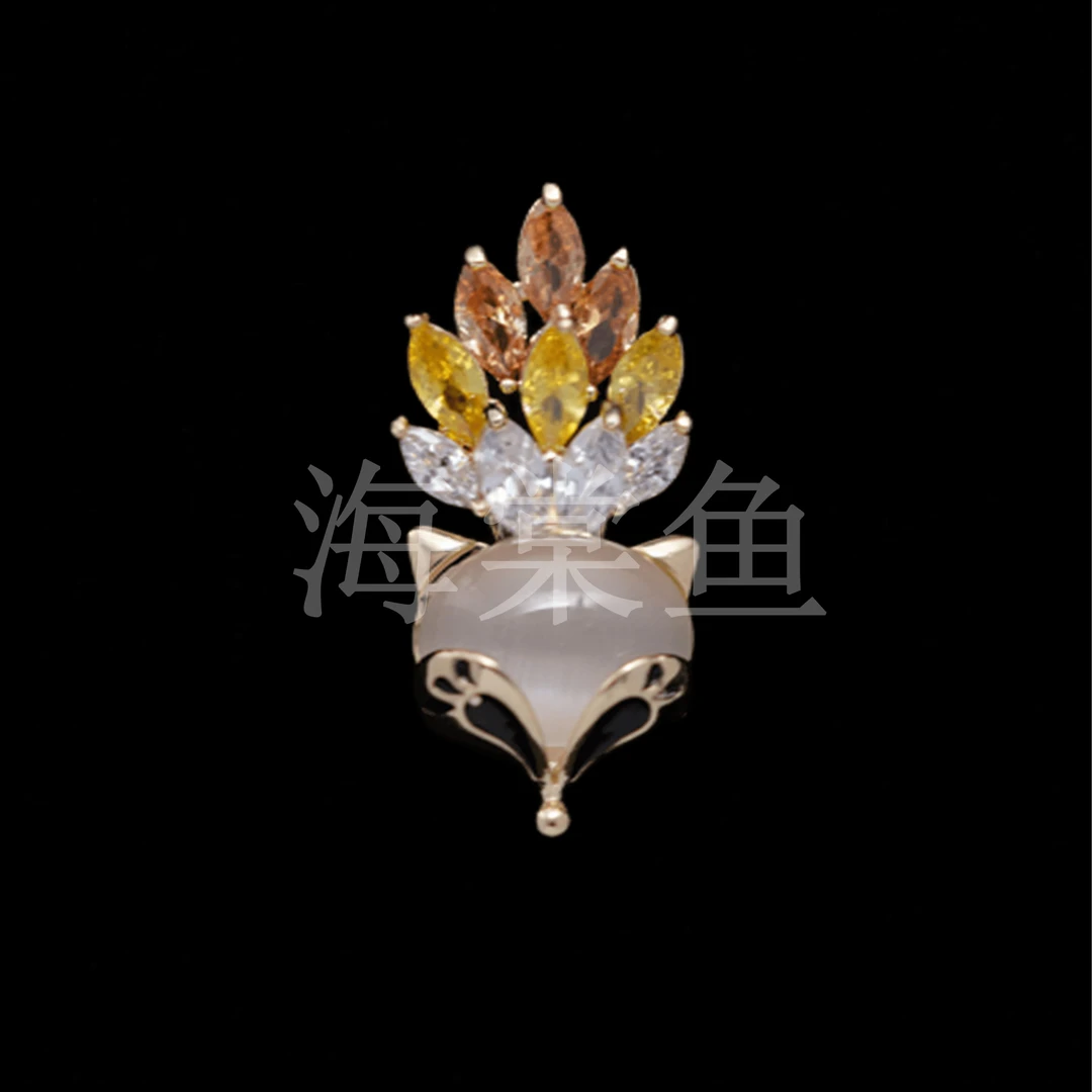 铜合金合成锆石胸针 MN398迷你黄狐狸领针