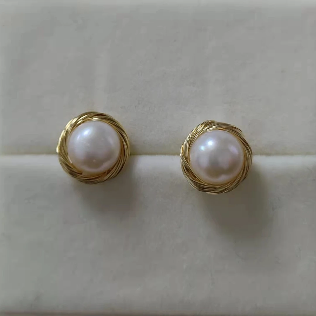 铜合金耳饰 手工时尚饰品轻奢白蛇耳骨钉EH162精致简约珠珠耳钉-T