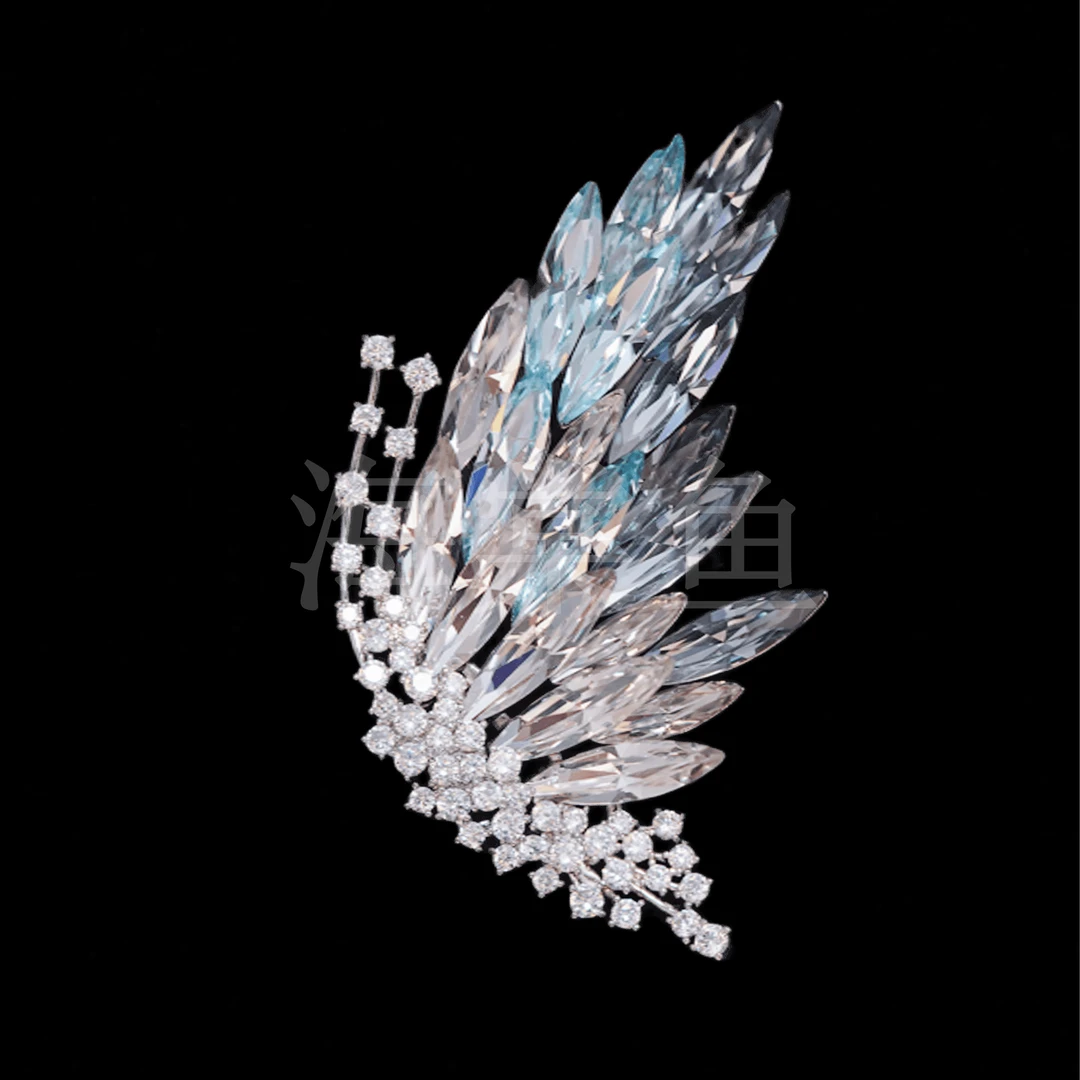铜合金仿水晶胸针 时尚气质百搭蓝蝴蝶胸针5031