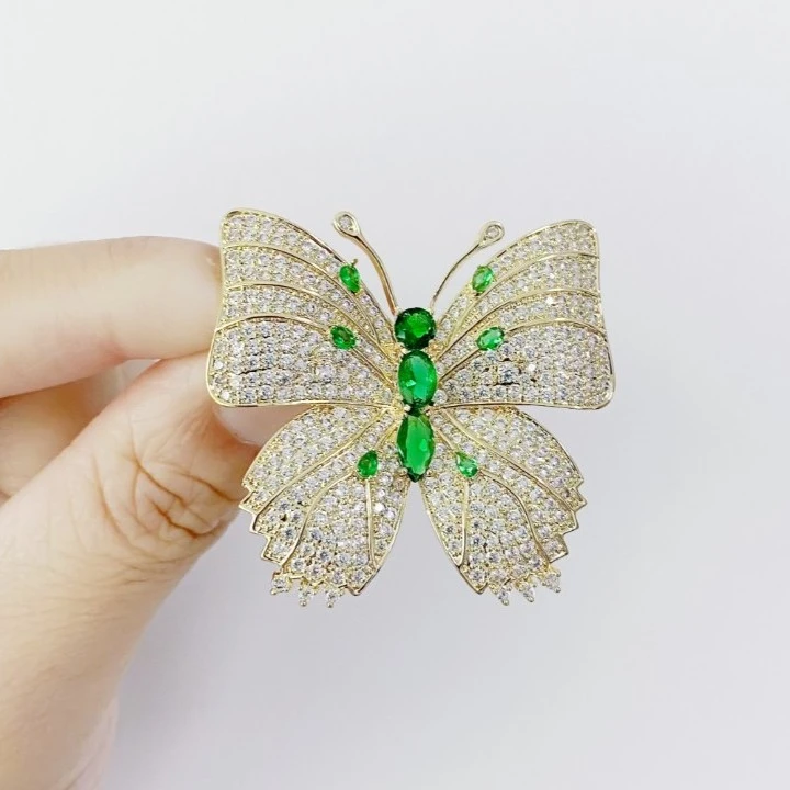 铜合金合成锆石胸针 HY1781精镶绿蝶胸针