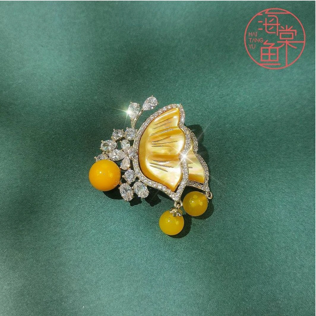 铜合金贝壳胸针 HY962金贝蜜蝶胸针