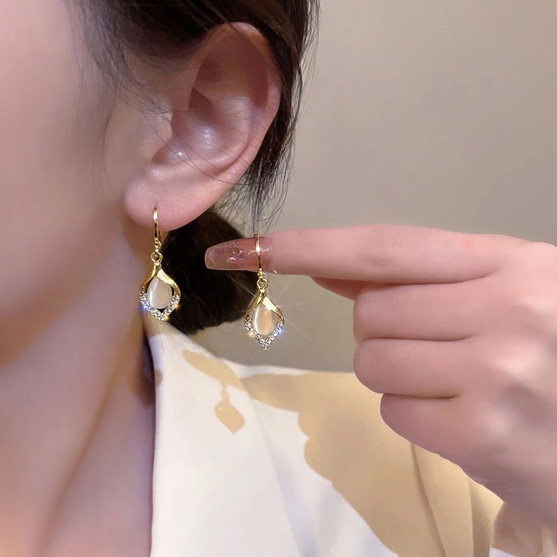 铜合金玻璃耳饰 奥特莱斯18K金时尚耳坠饰品女高级感轻奢小众耳环