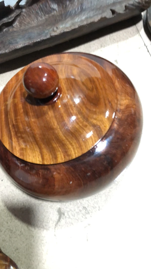 缅甸花梨木茶叶罐  高18.直径20