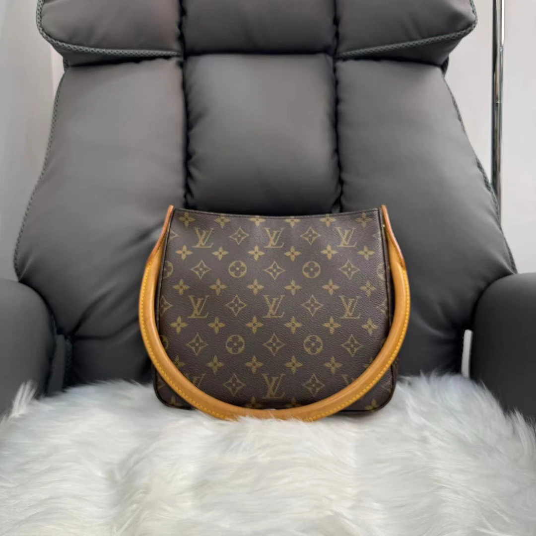 95新 LouisVuitton/路易威登 老花looping单肩包/95477972