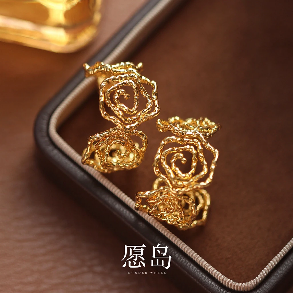愿岛 黄铜耳饰 法式复古气质风格古典镂空玫瑰雕花设计耳环EH2003