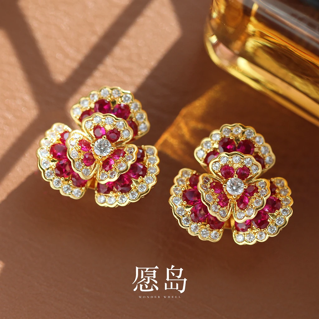 愿岛 黄铜莫桑石耳饰 【鹭青一专属】重工立体花朵红色锆耳钉EH2224
