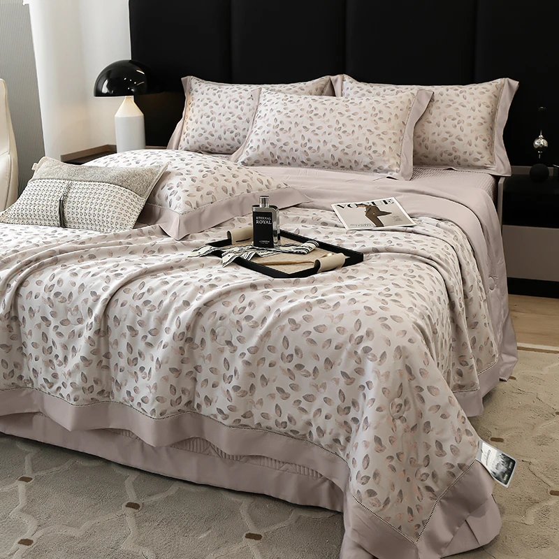 qeeboo家年中清仓-【情缘】轻奢天丝床盖款夏凉被四件套床上用品