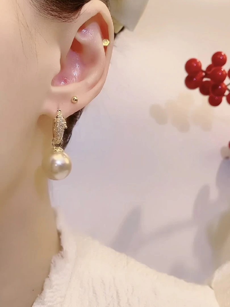 铜合金耳饰 小蛇大气时尚简约圈圈耳扣耳环气质轻奢法式小众经典