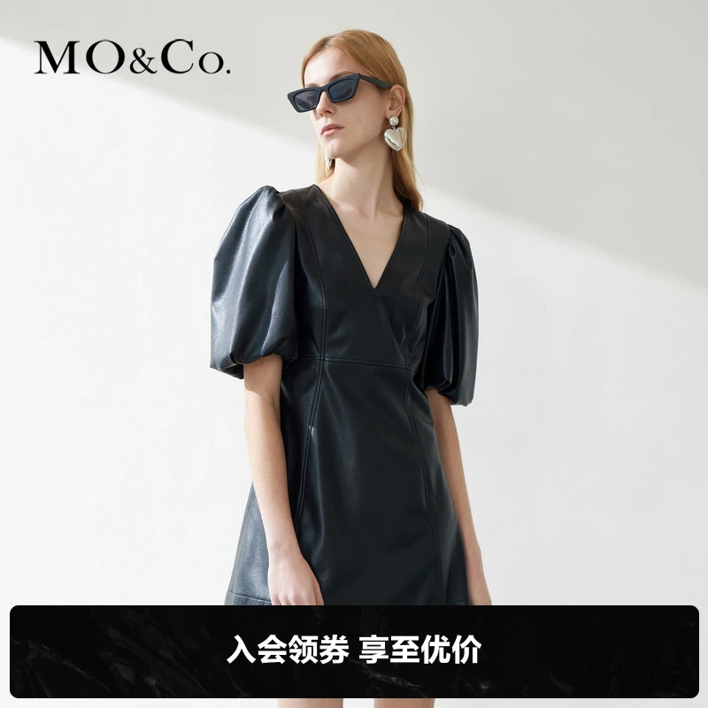 MOCO春季高腰泡泡袖仿皮革连衣裙小黑裙女时尚女装休闲MBB1DRS010