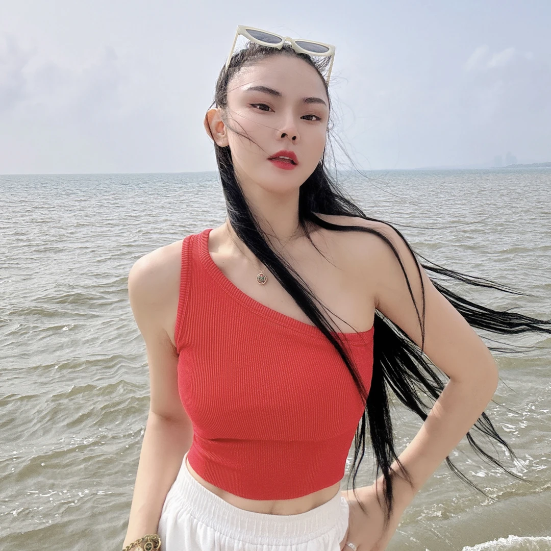 Five meters【美人鱼】全新斜肩无缝针织瑜伽背心V074运动外穿-