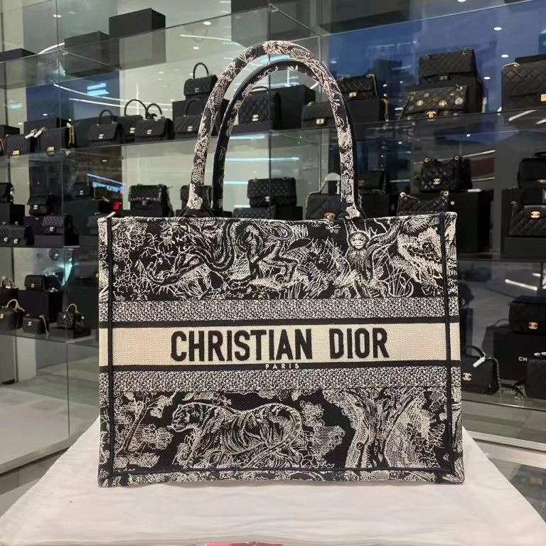 95新 DIOR/迪奥 动物园刺绣托特包中号 98新 陈辰奢选