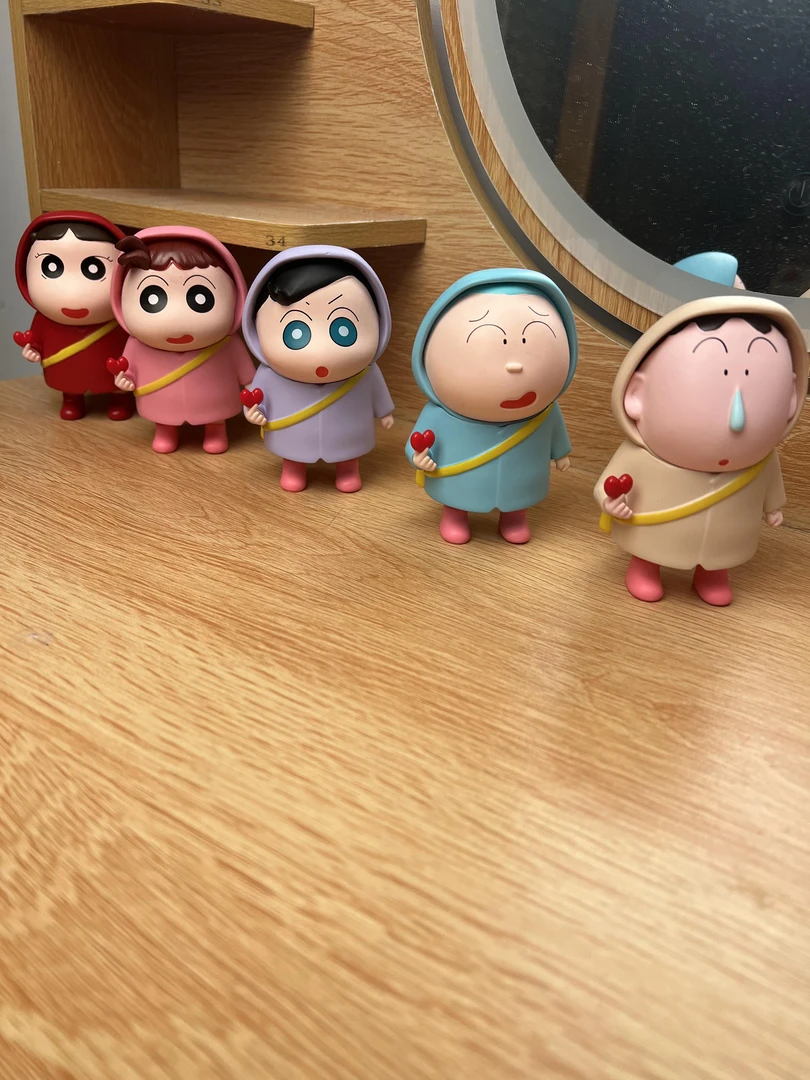 10CM春日部一套五个小新系列手办，新款手办