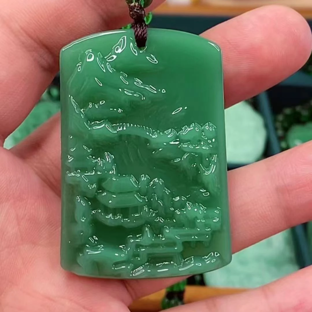 3.深绿山水牌方牌吊坠经典时尚百搭款
