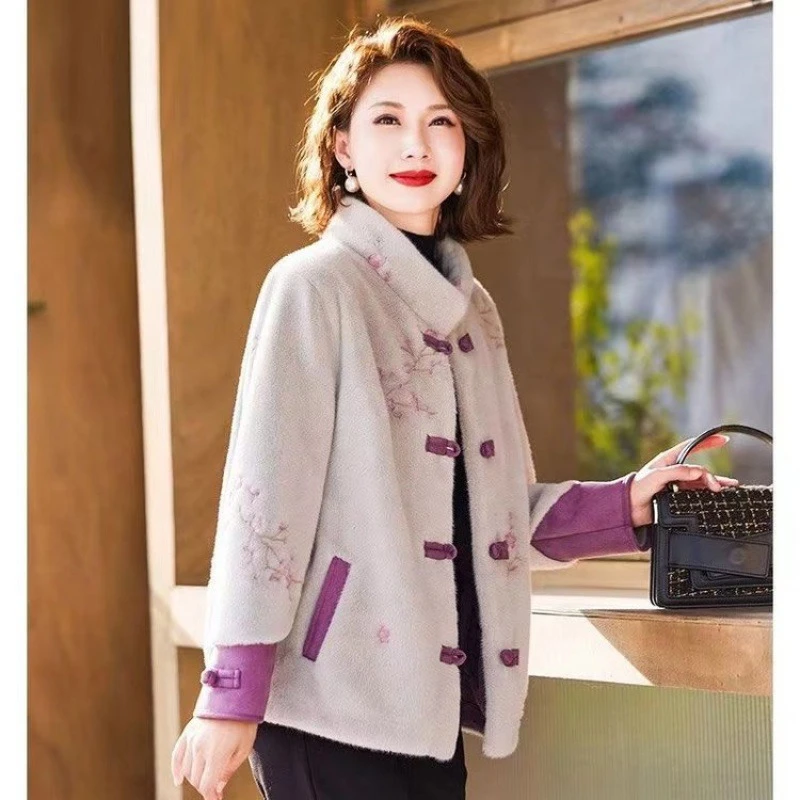 妈妈秋冬装水貂绒大衣高贵2024新款洋气中老年皮毛一体毛呢外套