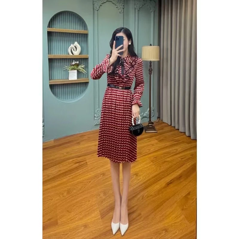 【语馨工厂】1116囯内设计师品牌女春装2024年连衣裙