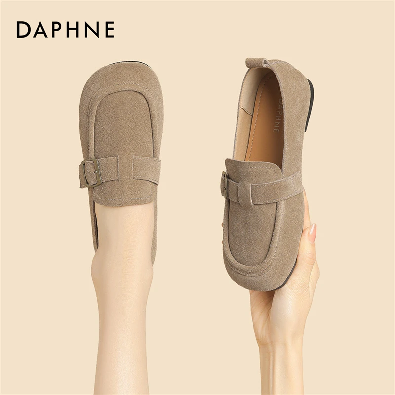 达芙妮女式时尚2025复古潮流平底圆头舒适休闲春秋纯色简约单鞋