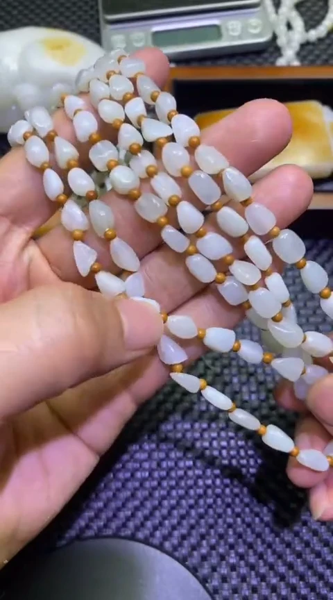 【闪购商品】软玉宇未镶嵌B79