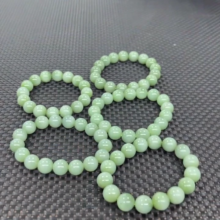 【新疆和田玉老郑】和田玉手串 约12mm  多样性发一件