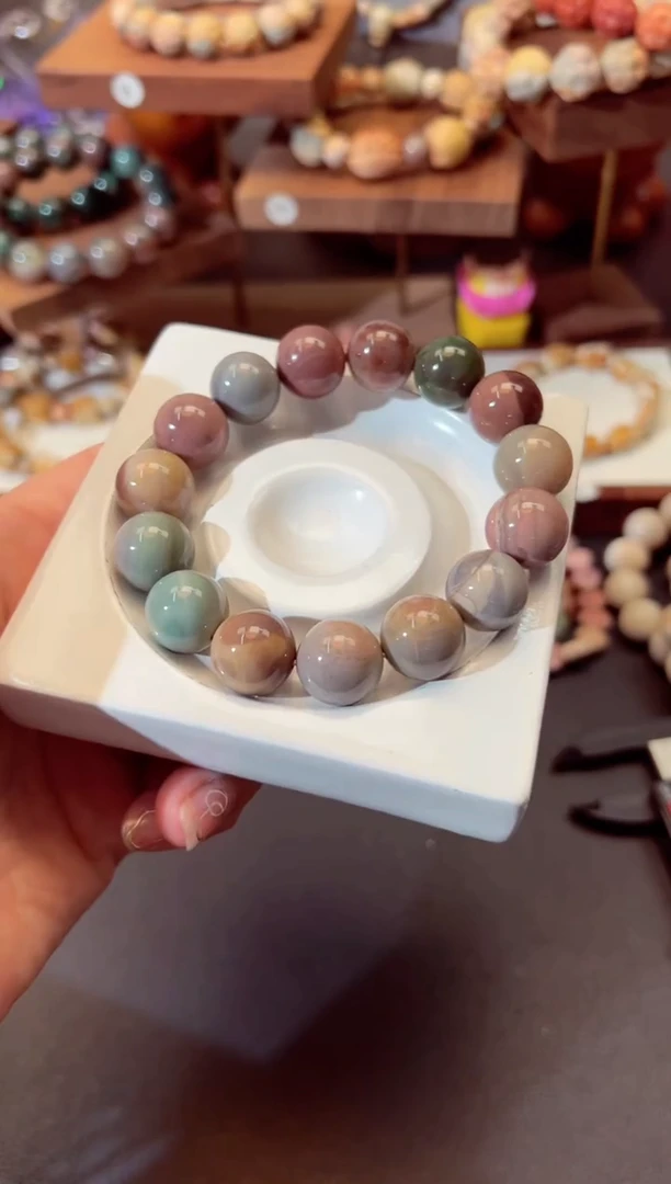 【闪购商品】石英质玉手链未镶嵌91
