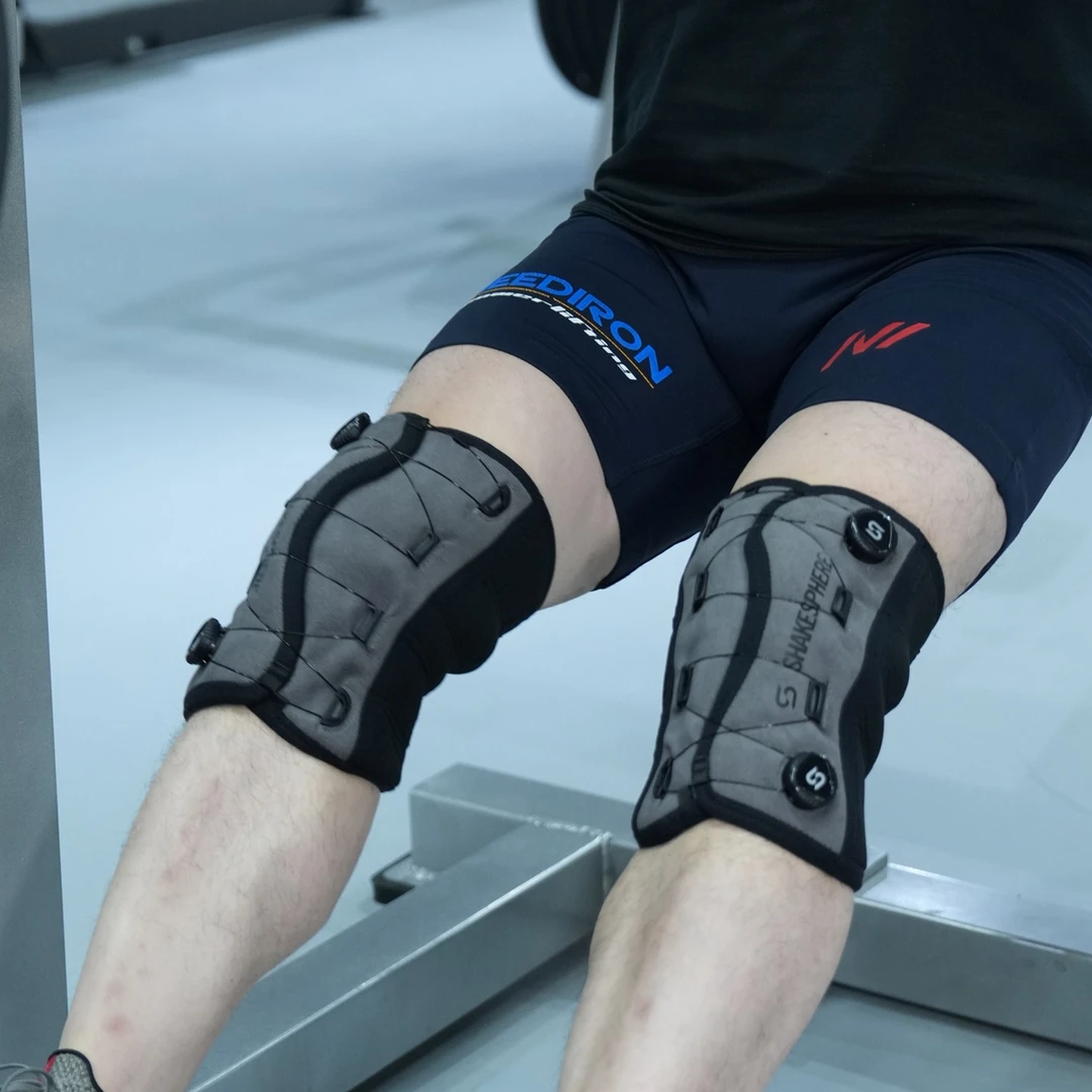 健身专利旋钮护膝训练深蹲透气专业吸汗保护带