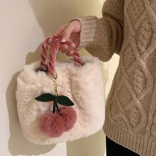 百搭毛毛时尚樱桃链条斜挎包毛毛包可爱樱桃包洋气G3