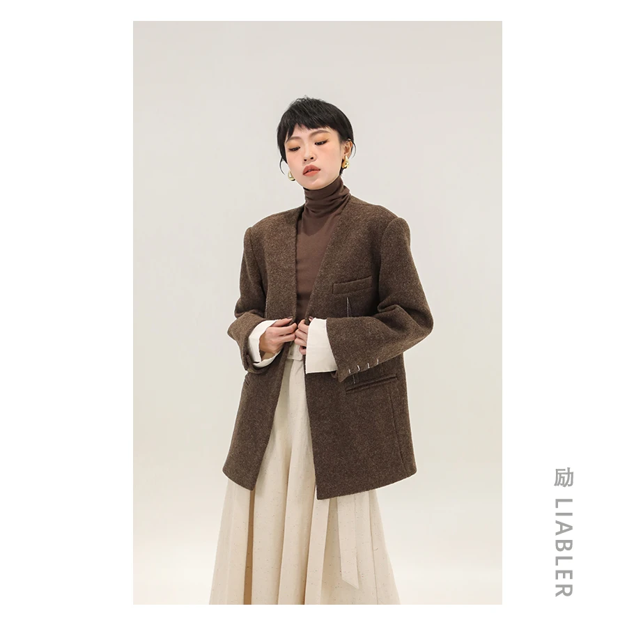 LIABLER/励秋冬暖色复古毛呢西装外套 6L2118