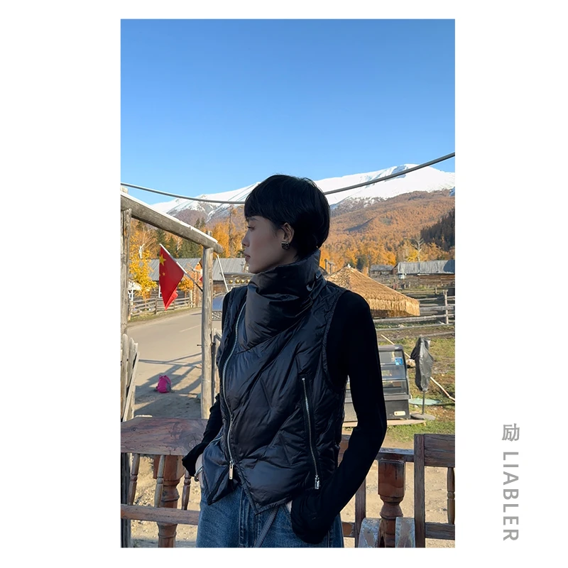 LIABLER/励 秋冬潮流百搭斜门襟设计感立领羽绒马甲 7A88068