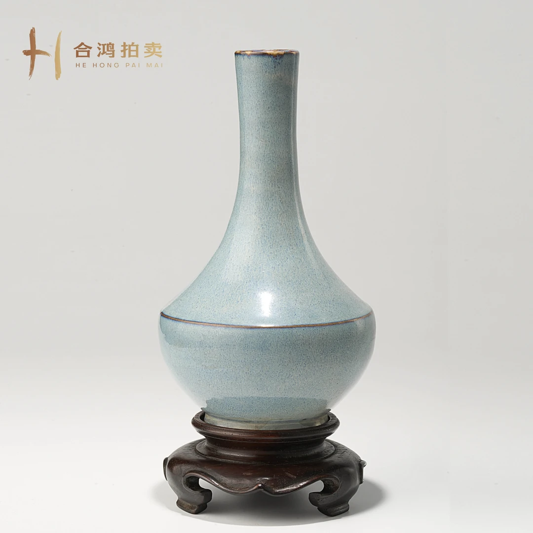 B015 清雍正 炉钧釉长颈瓶配木座