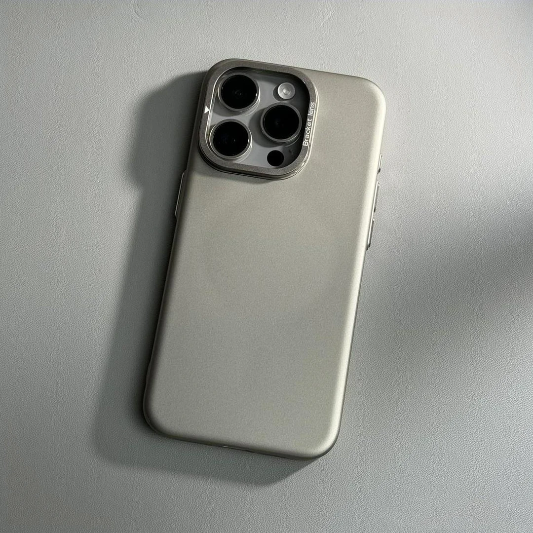 镜头隐形支架适用iPhone15ProMax手机壳苹果14Pro磨砂16磁吸无线