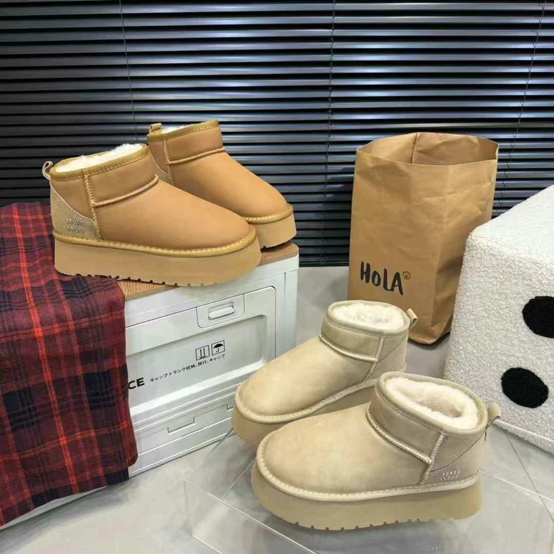 百搭厚底雪地靴2024冬季新款一脚蹬增高加厚雪地棉短靴媛8913